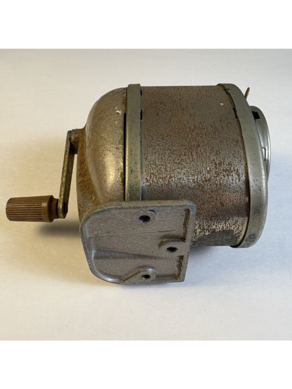 Vtg Boston KS 8-Hole Wall Desk Mount Pencil Sharpener Hand Crank Made in USA - Picture 6 of 7